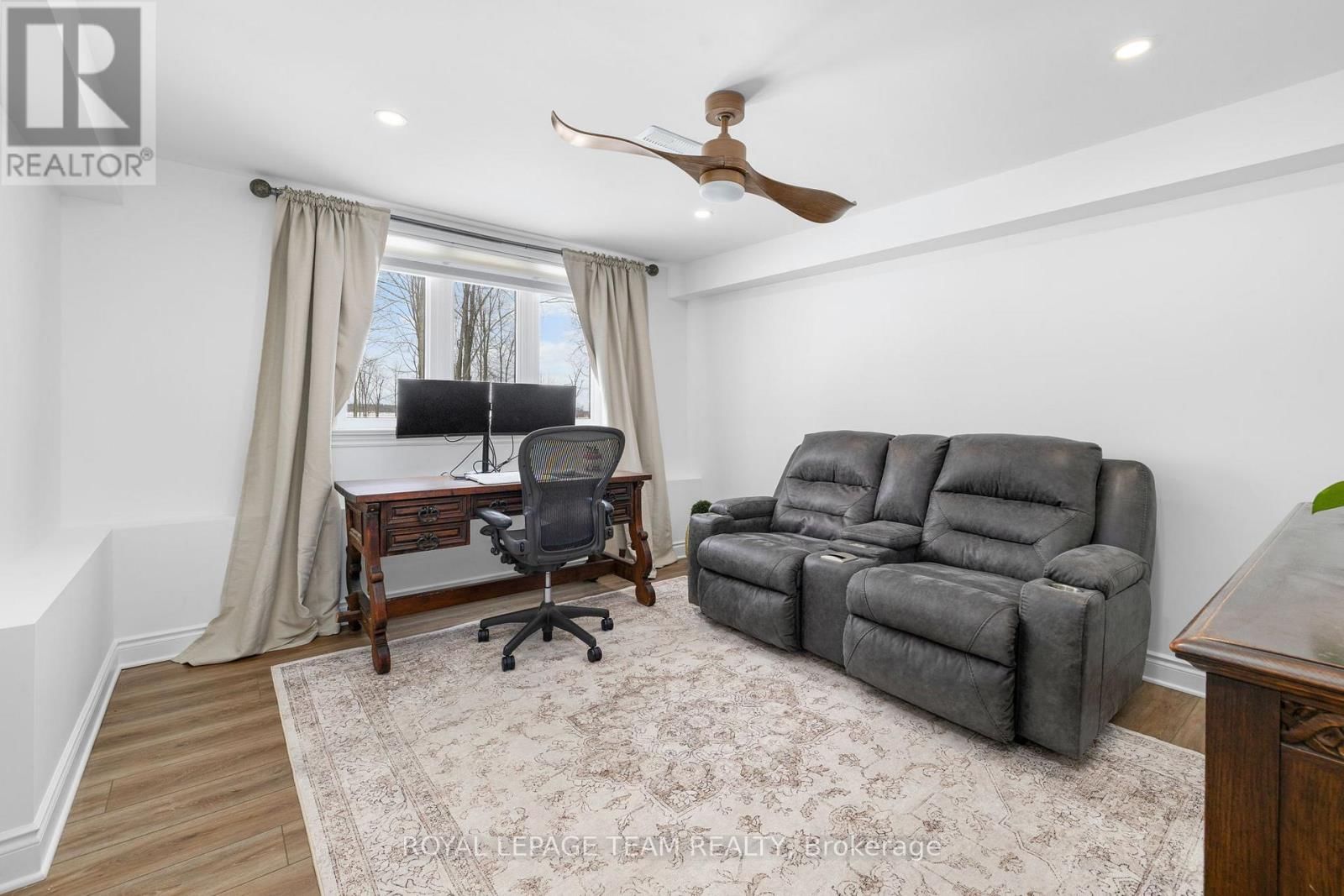 26 SYNERGY WAY Image 35