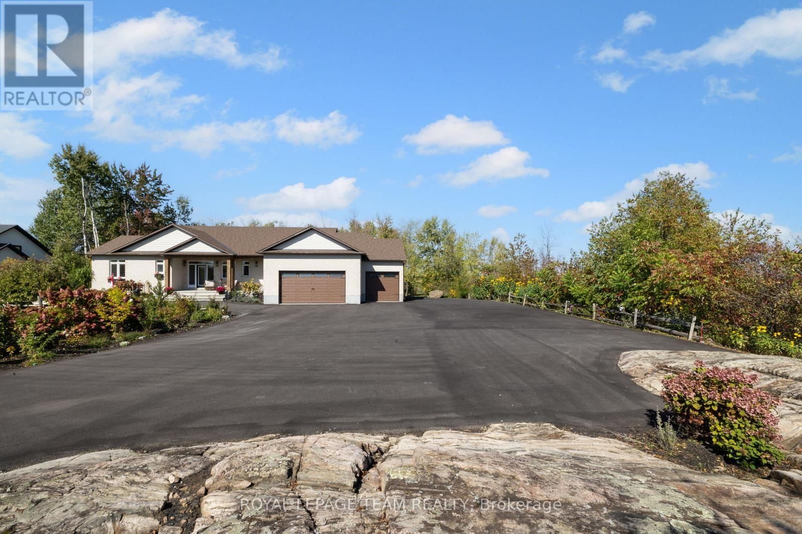 26 SYNERGY WAY Image 38