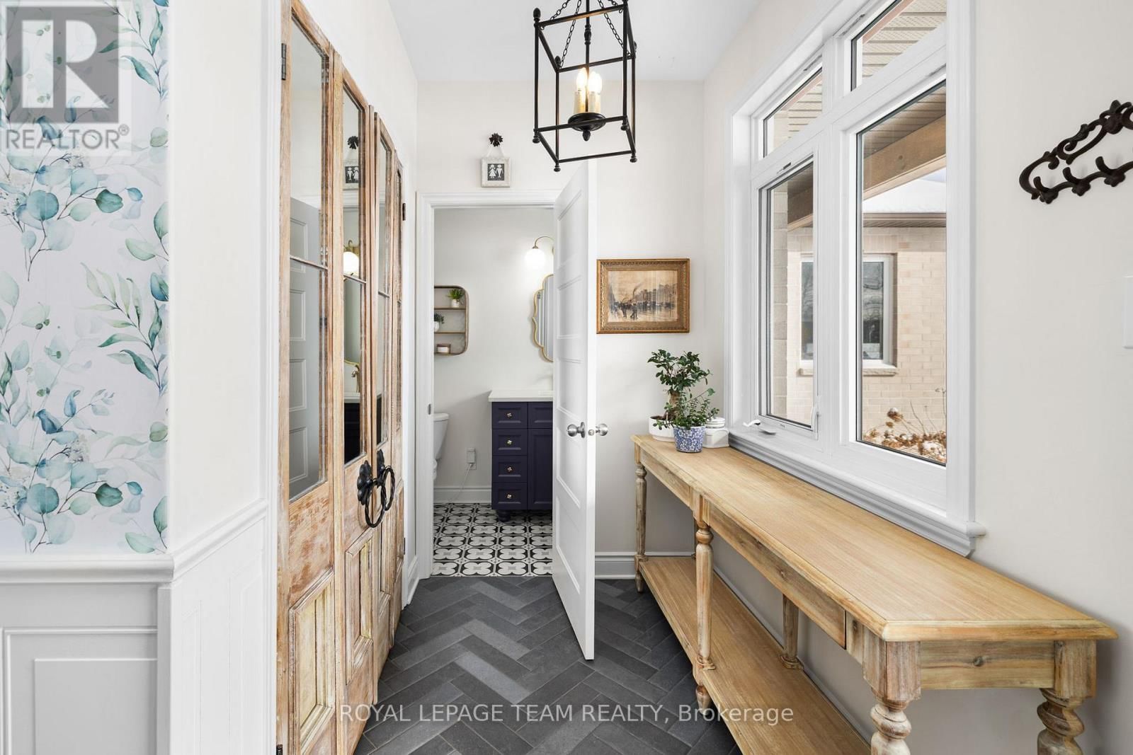 26 SYNERGY WAY Image 4