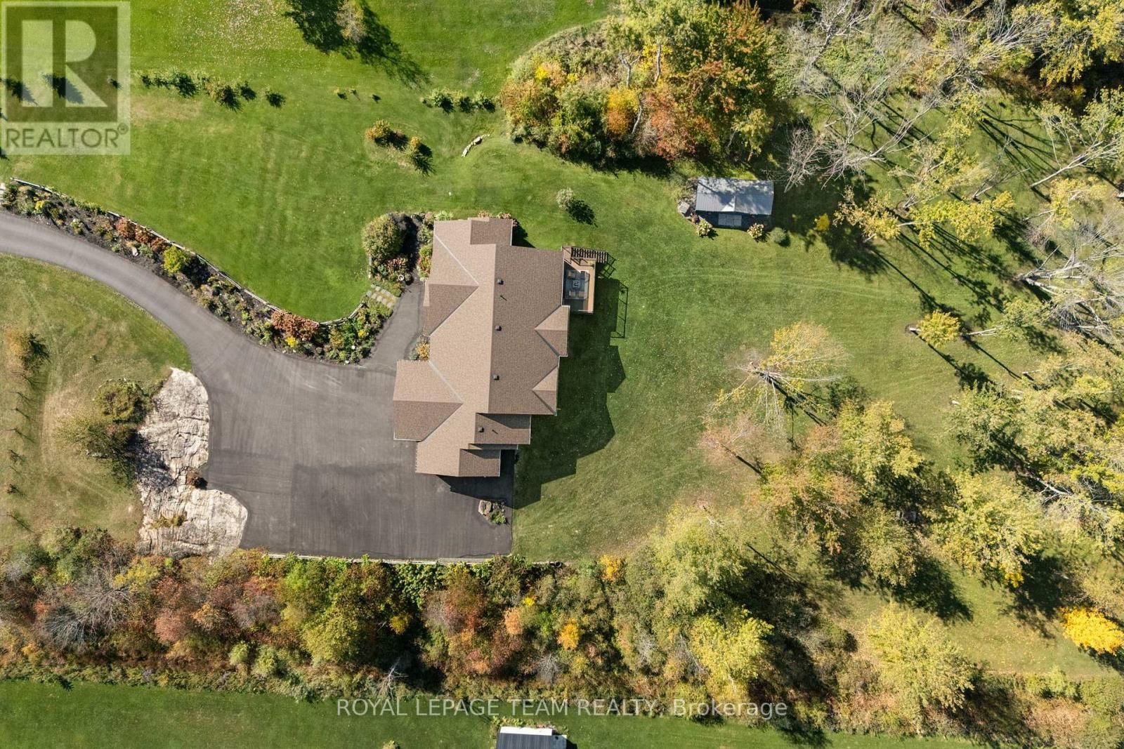 26 SYNERGY WAY Image 45