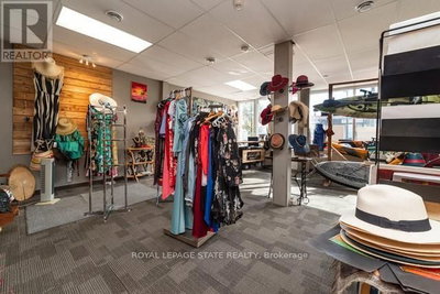 Image #1 of Commercial for Sale at Main, Port Colborne , Ontario