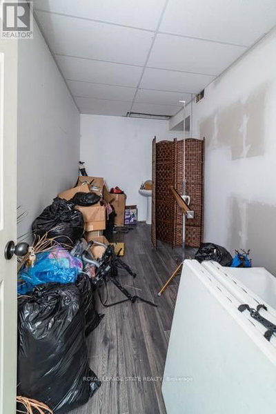 Image #1 of Commercial for Sale at Main, Port Colborne , Ontario