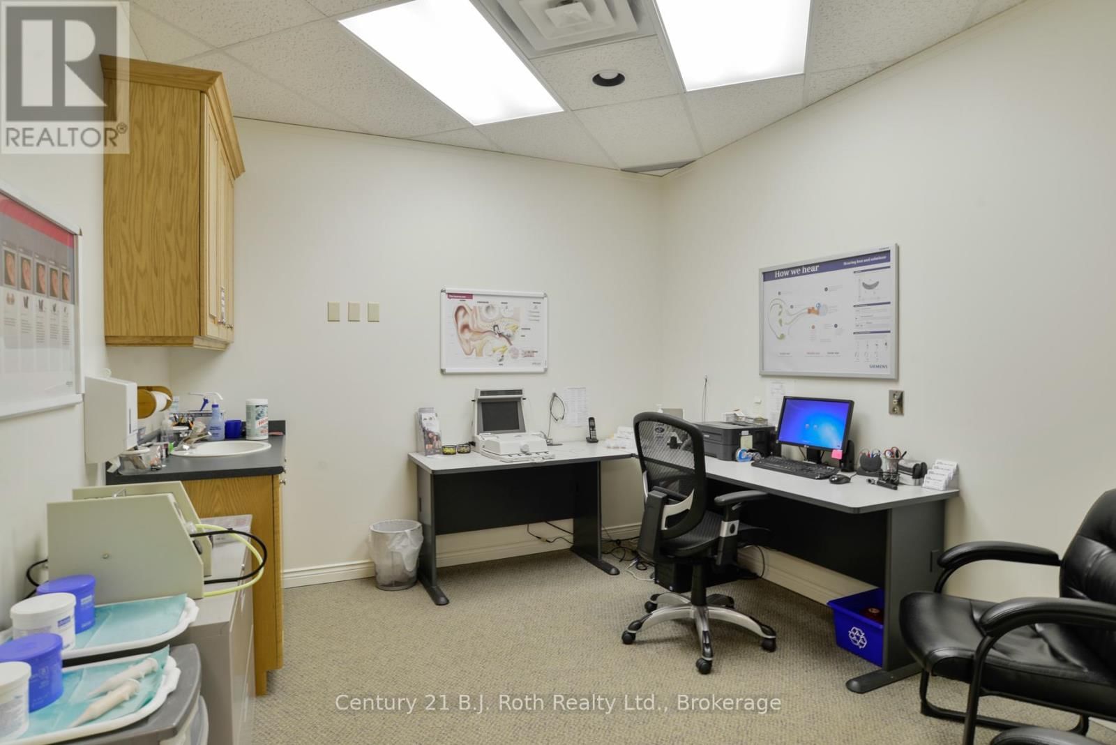 241 BROCK STREET Image 15