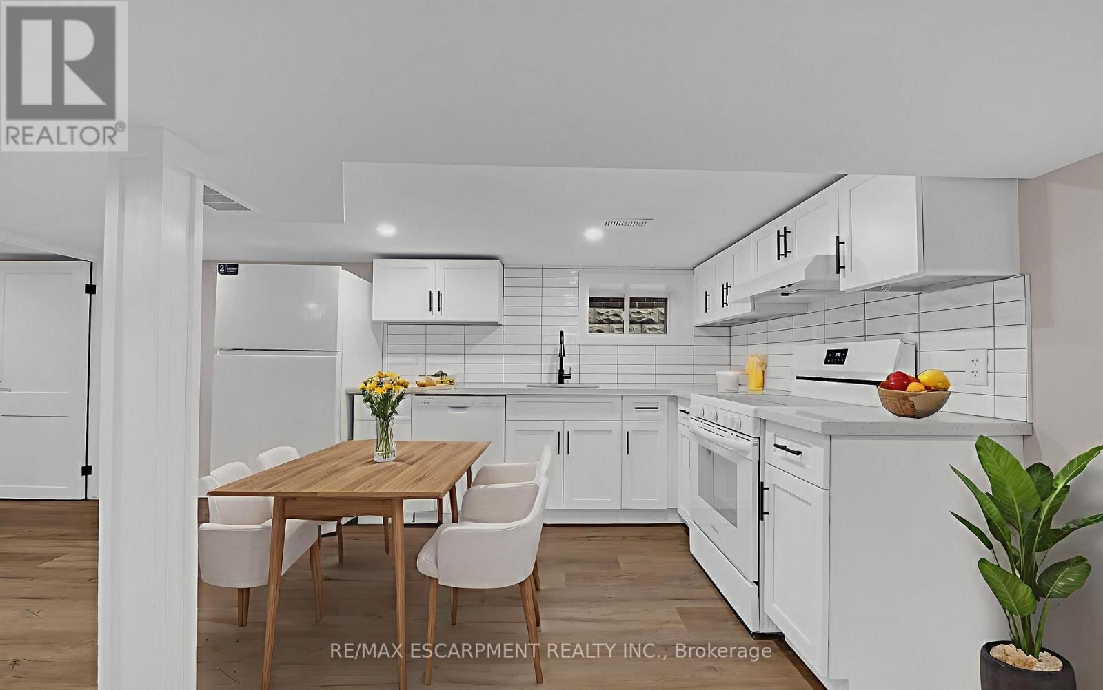 126 AUBURN AVENUE Image 34