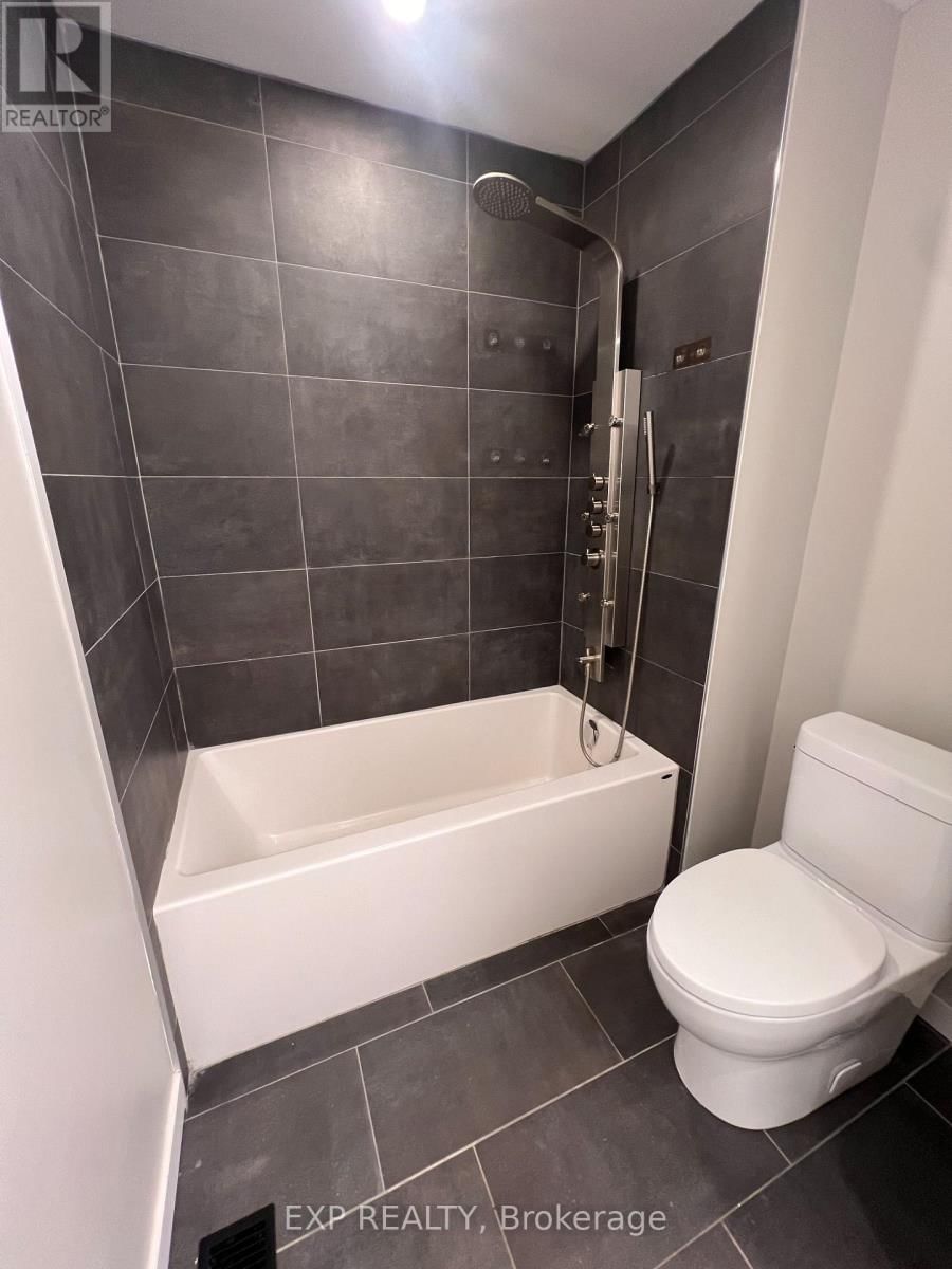 A - 1371 MAXIME STREET Image 14