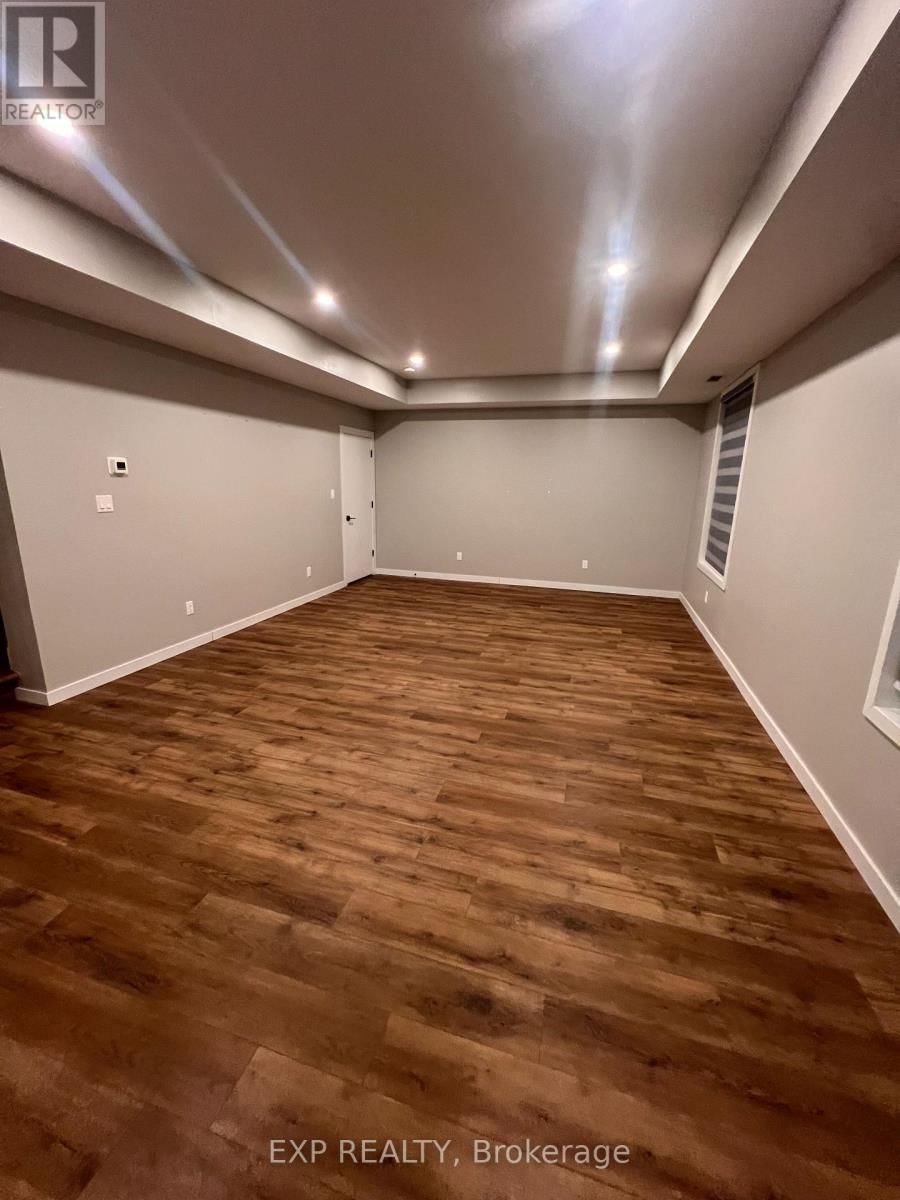 A - 1371 MAXIME STREET Image 5