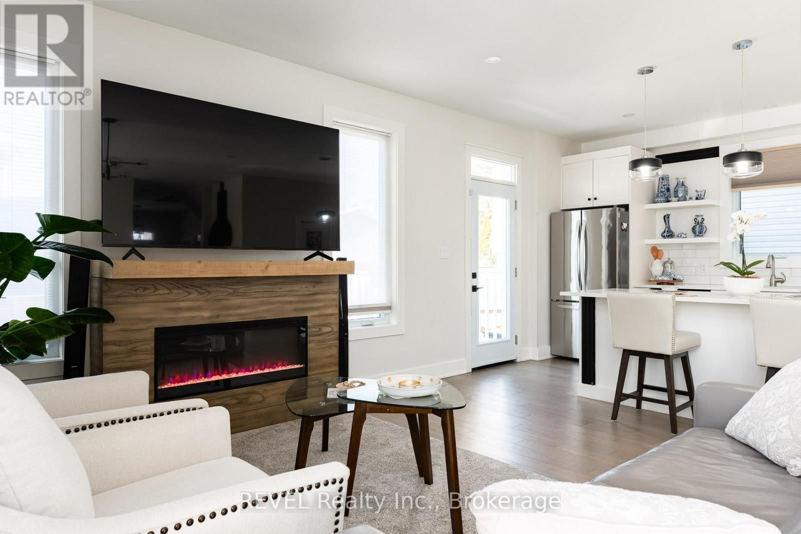 1 PRINCETON COMMON STREET Image 13