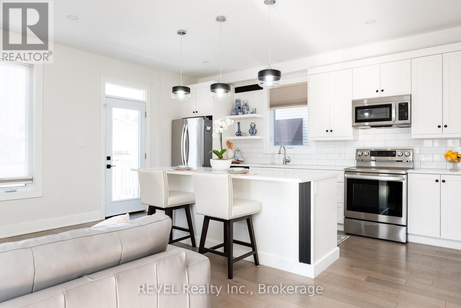 1 PRINCETON COMMON STREET Image 18