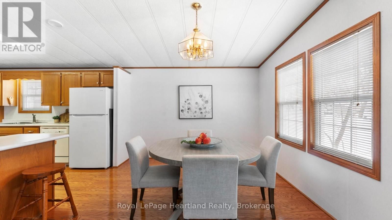 65 CHEROKEE LANE Image 8