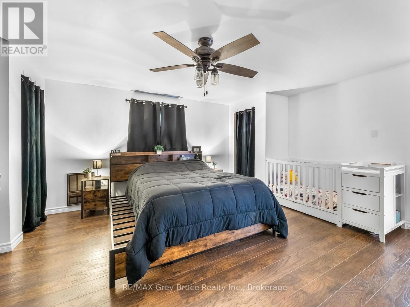 217 KINGS CRESCENT Image 14