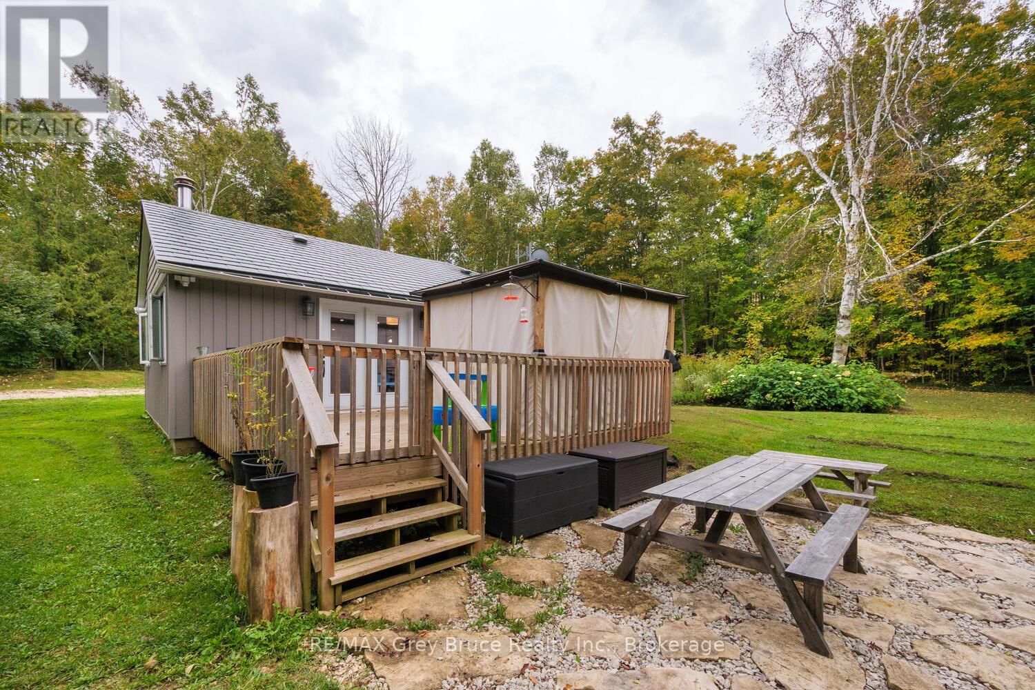 217 KINGS CRESCENT Image 30