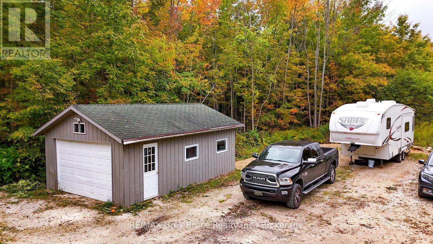 217 KINGS CRESCENT Image 35