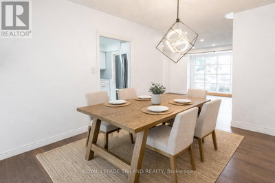 Image #1 of Commercial for Sale at Tweed, London North , Ontario