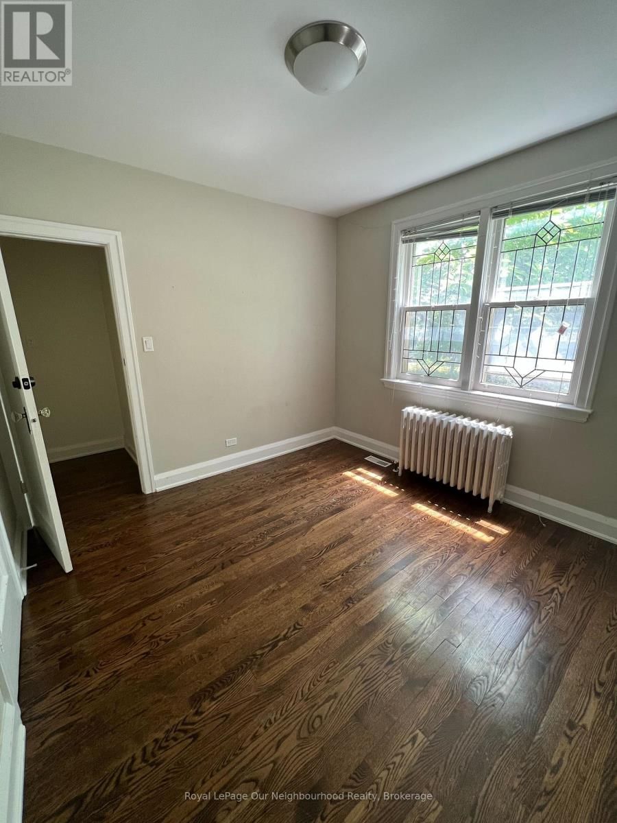 642 BOLIVAR STREET Image 7