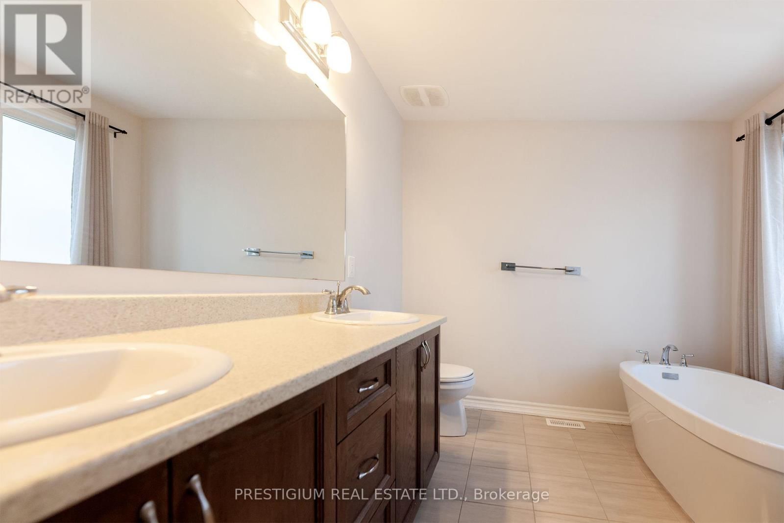 129 SWEETVALLEY DRIVE Image 17