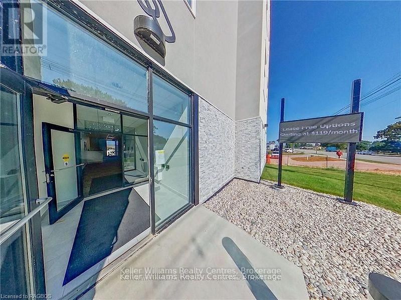 105 - 1020 GODERICH STREET Image 1