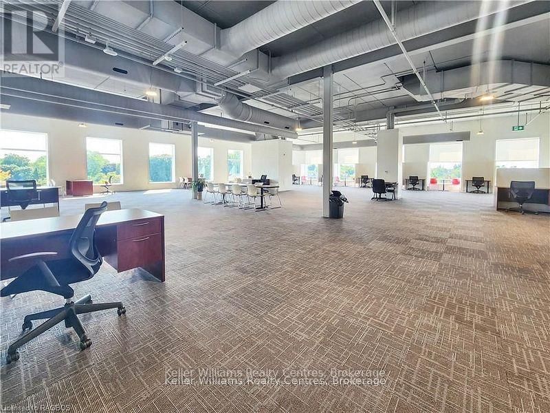 105 - 1020 GODERICH STREET Image 28