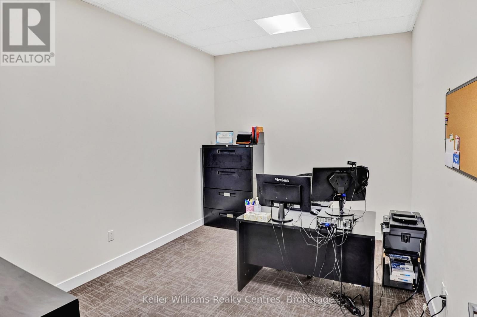 105 - 1020 GODERICH STREET Image 8