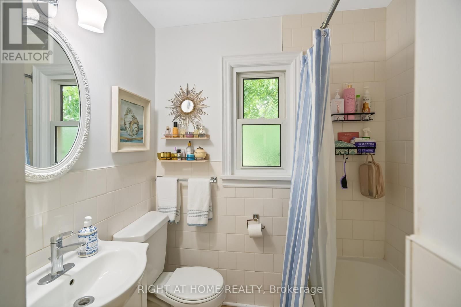 15756 NIAGARA PARKWAY Image 25