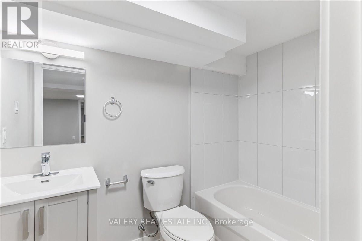 Lower - 245 CHURCH STREET SOUTH Image 16