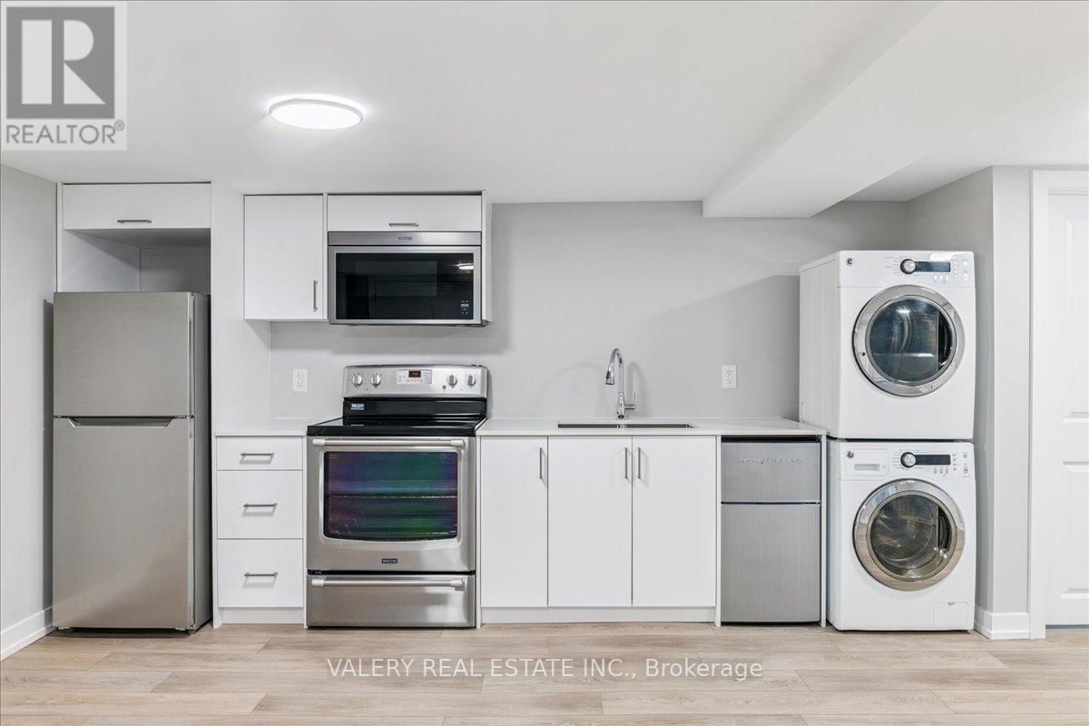 Lower - 245 CHURCH STREET SOUTH Image 6