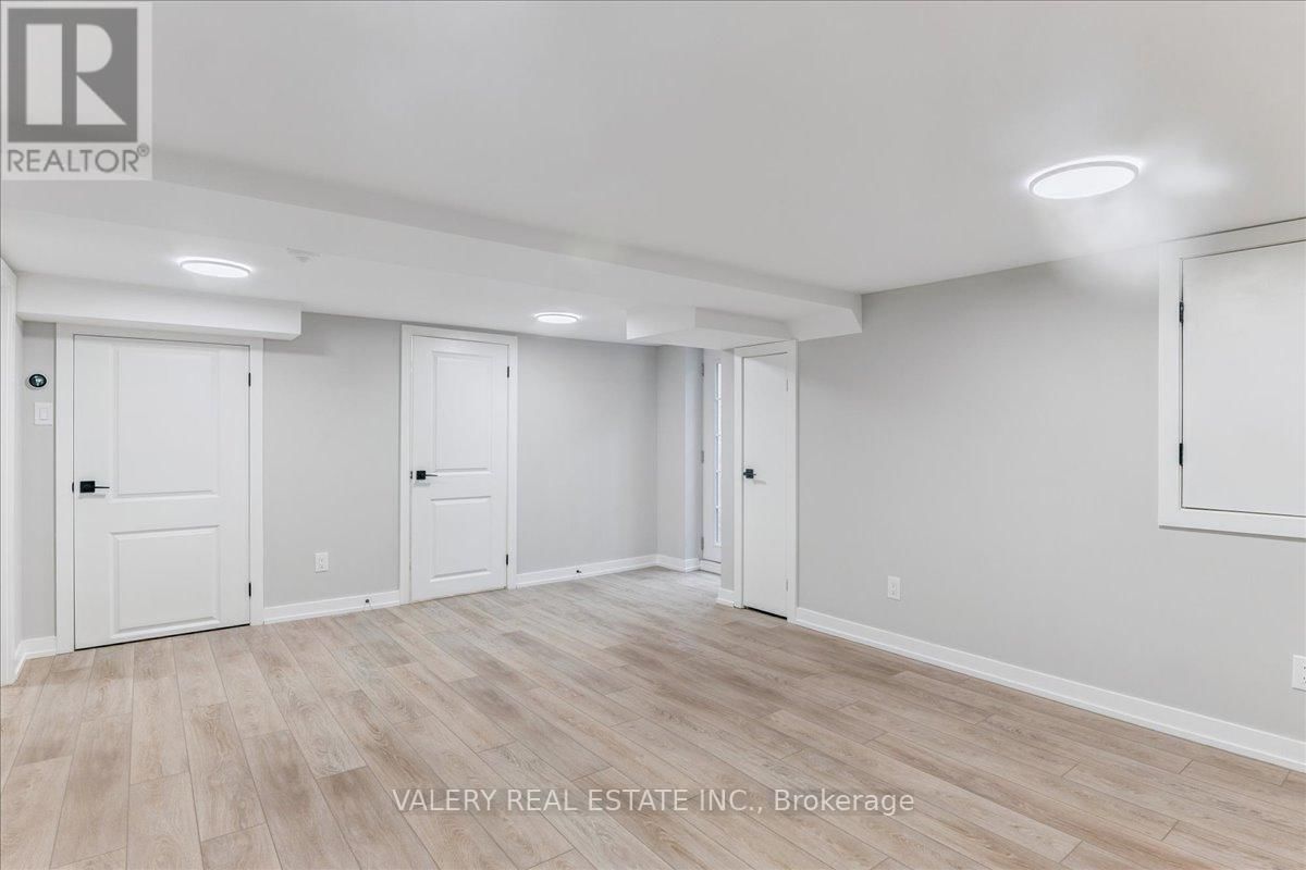 Lower - 245 CHURCH STREET SOUTH Image 7