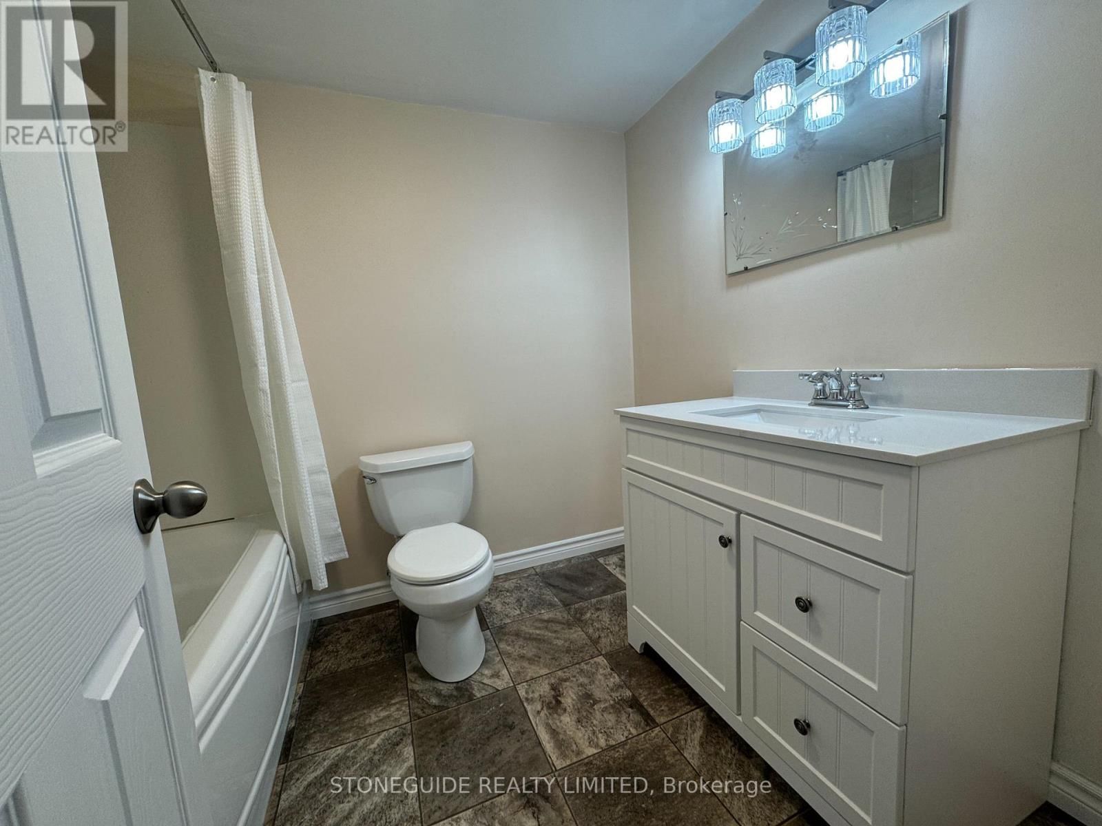 122 FRADETTE AVENUE Image 33