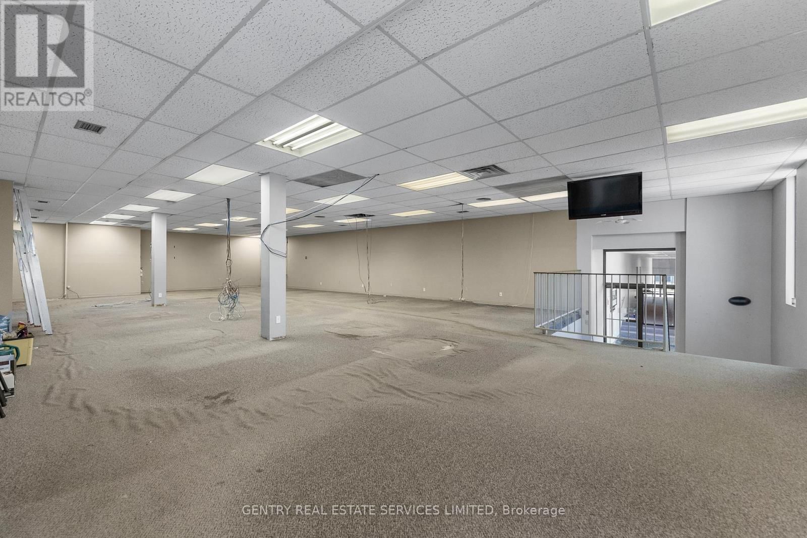 270 LAKE STREET Image 4