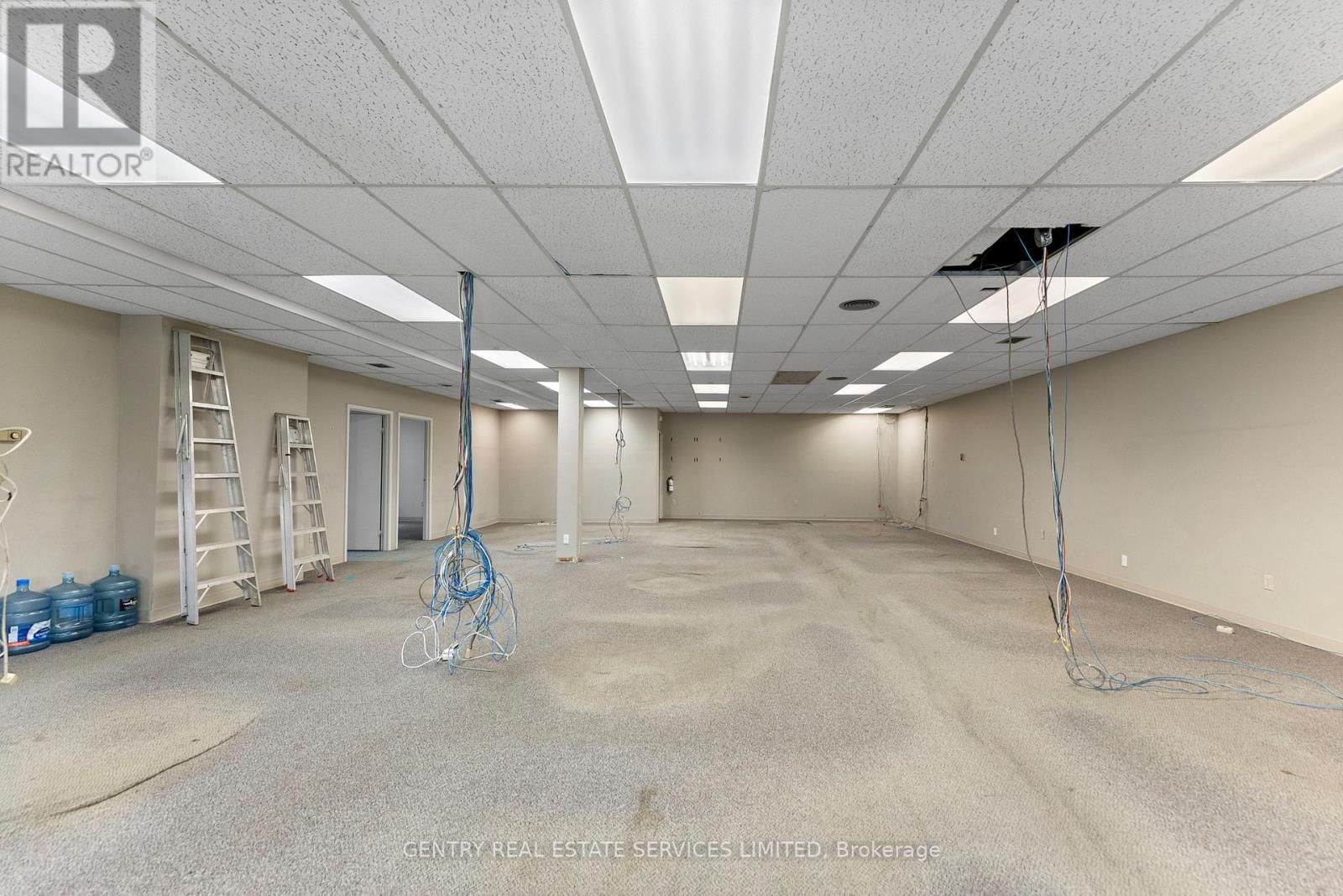 270 LAKE STREET Image 5