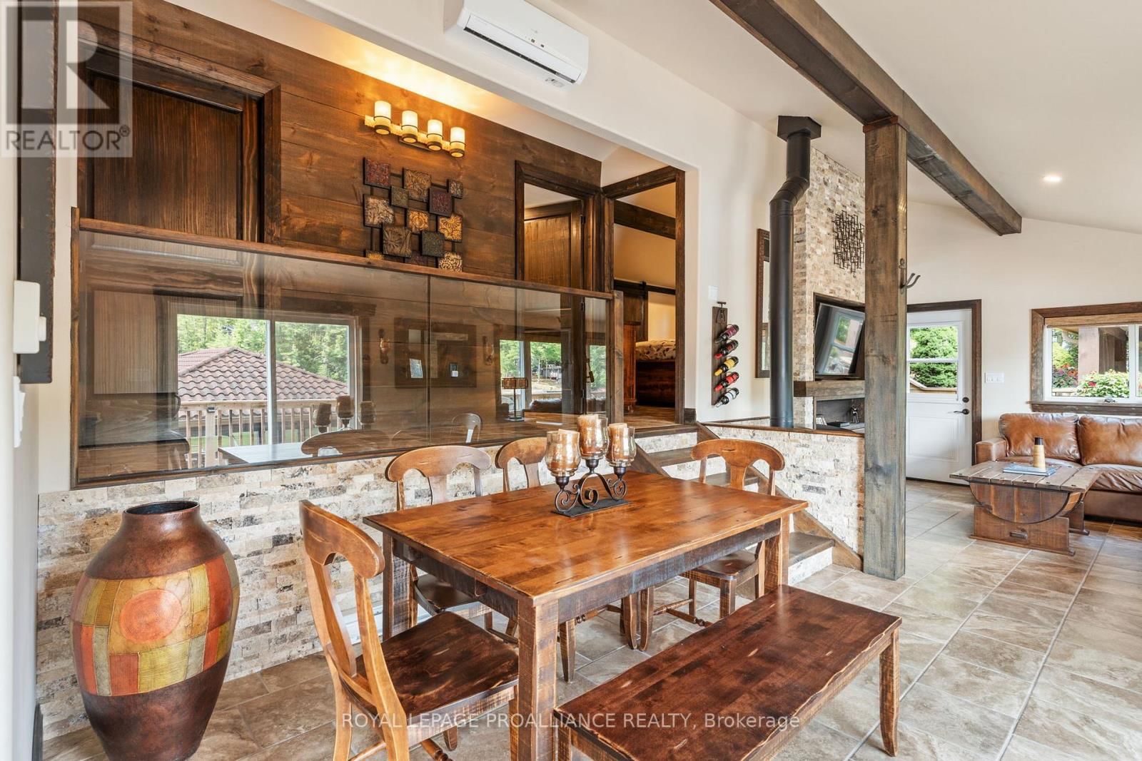 270 SPENCE LANE Image 22