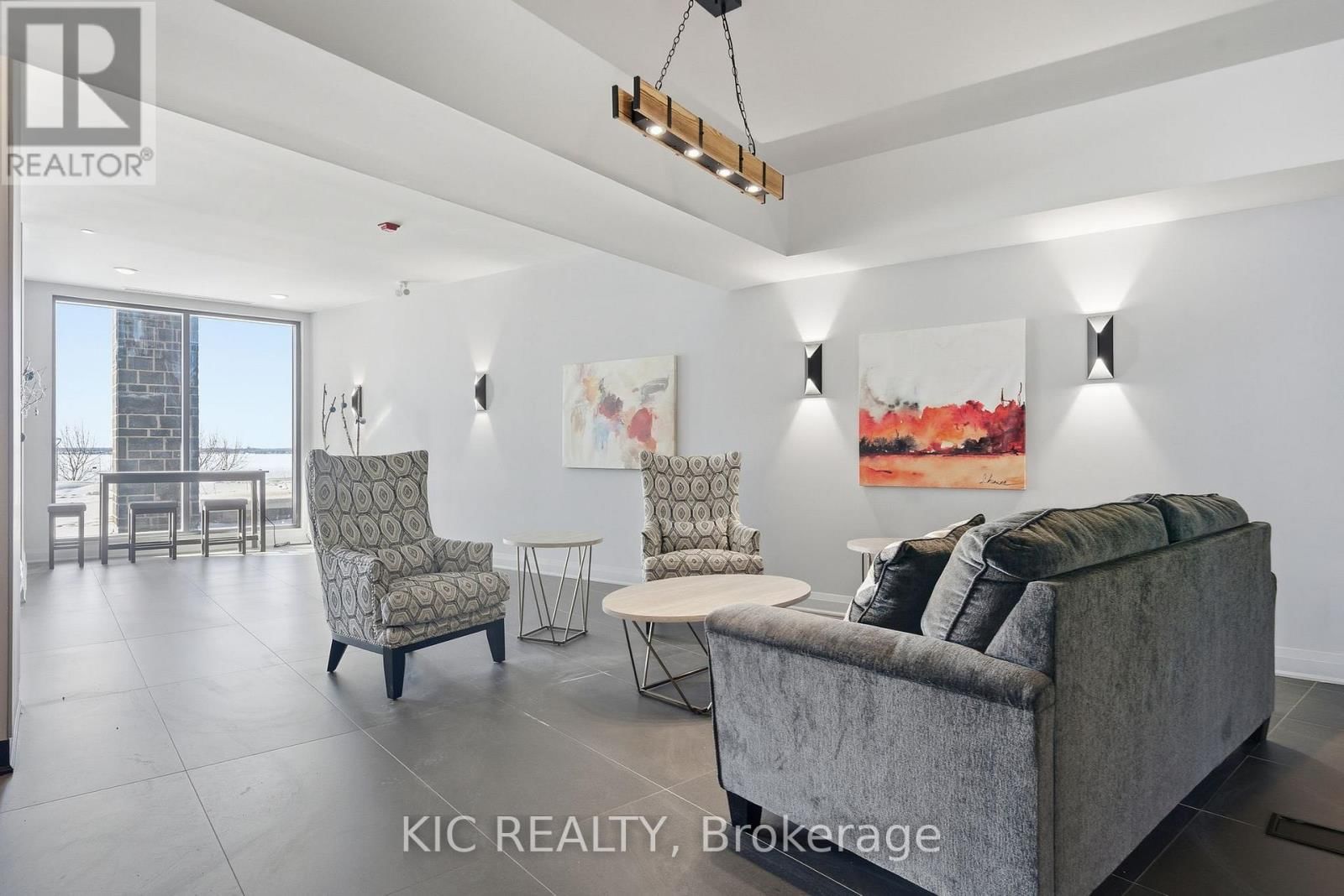 210 - 99 LOUISA STREET Image 38