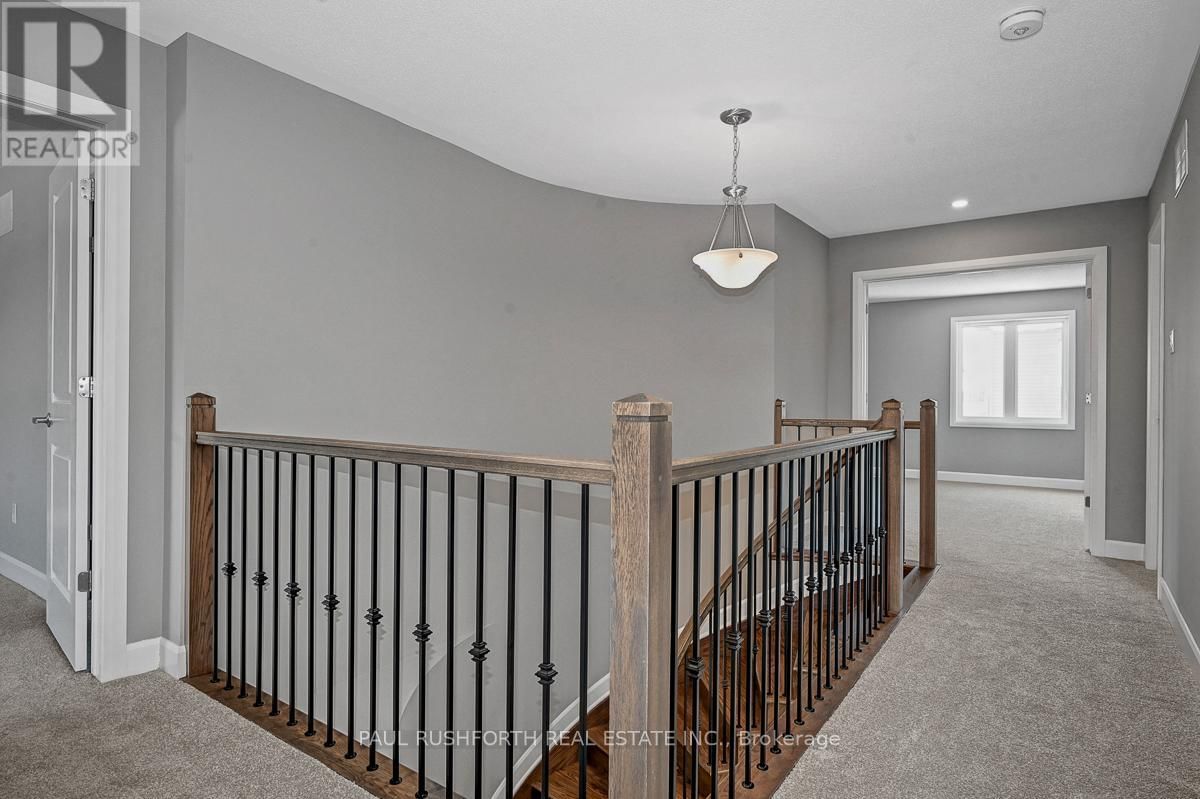 147 AQUARIUM AVENUE Image 33