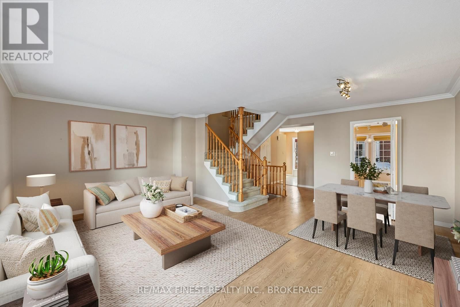 16 - 1 PLACE D'ARMES Image 12