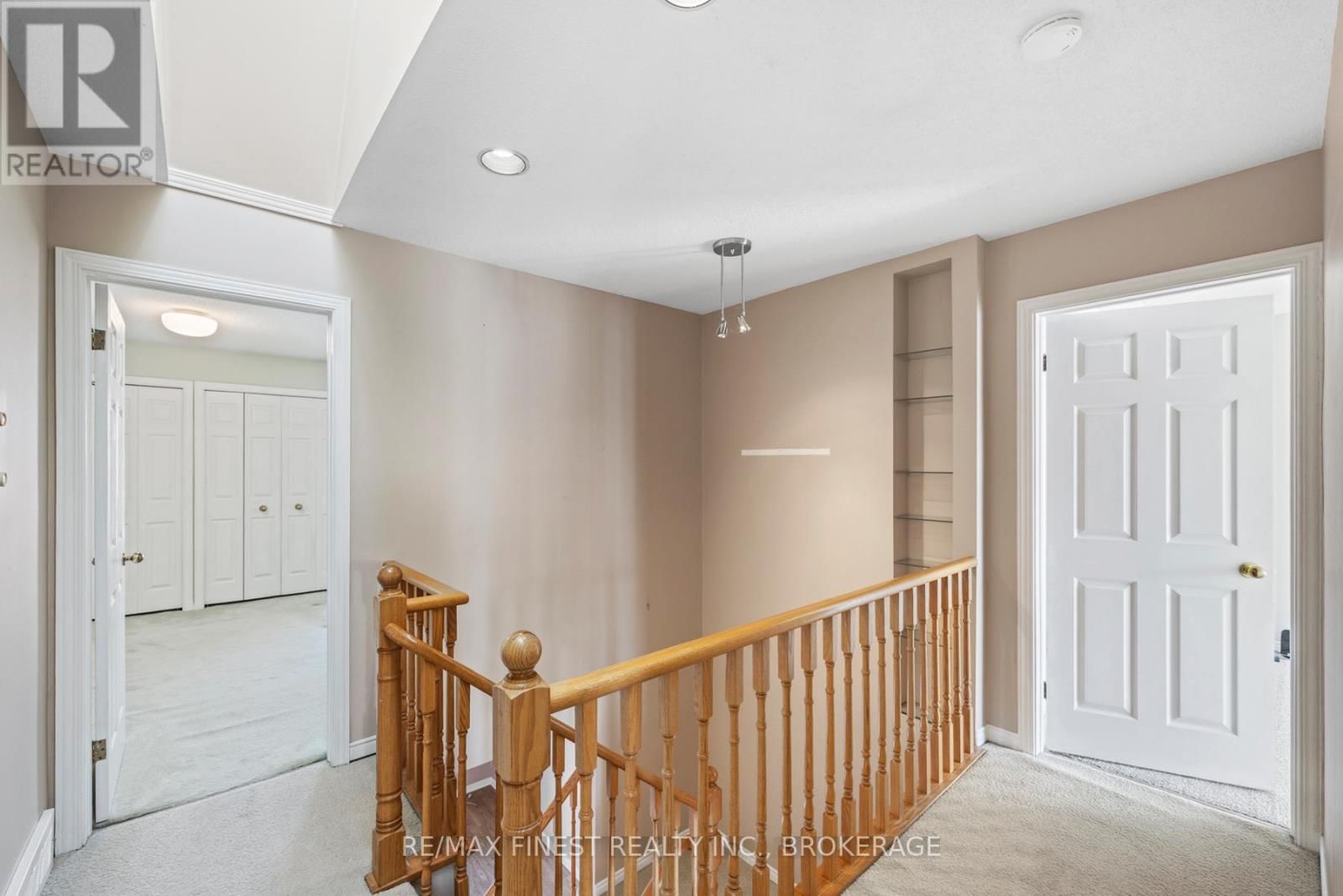 16 - 1 PLACE D'ARMES Image 21