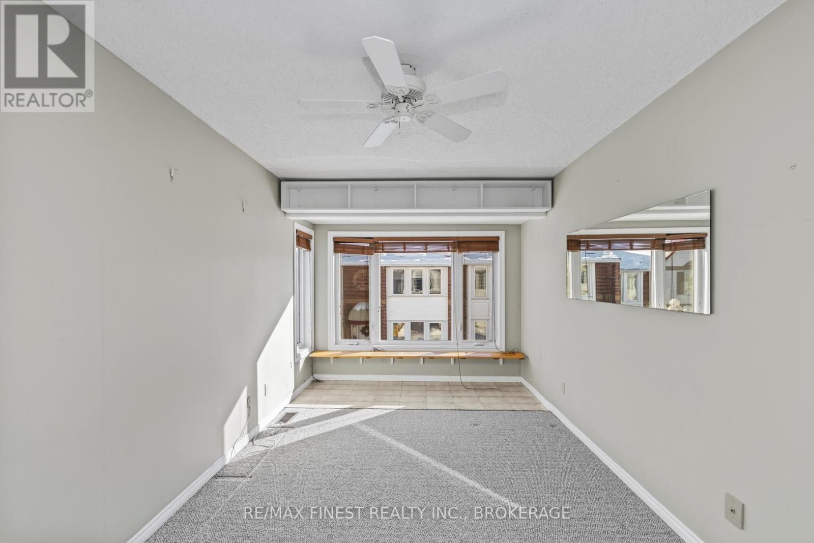 16 - 1 PLACE D'ARMES Image 22