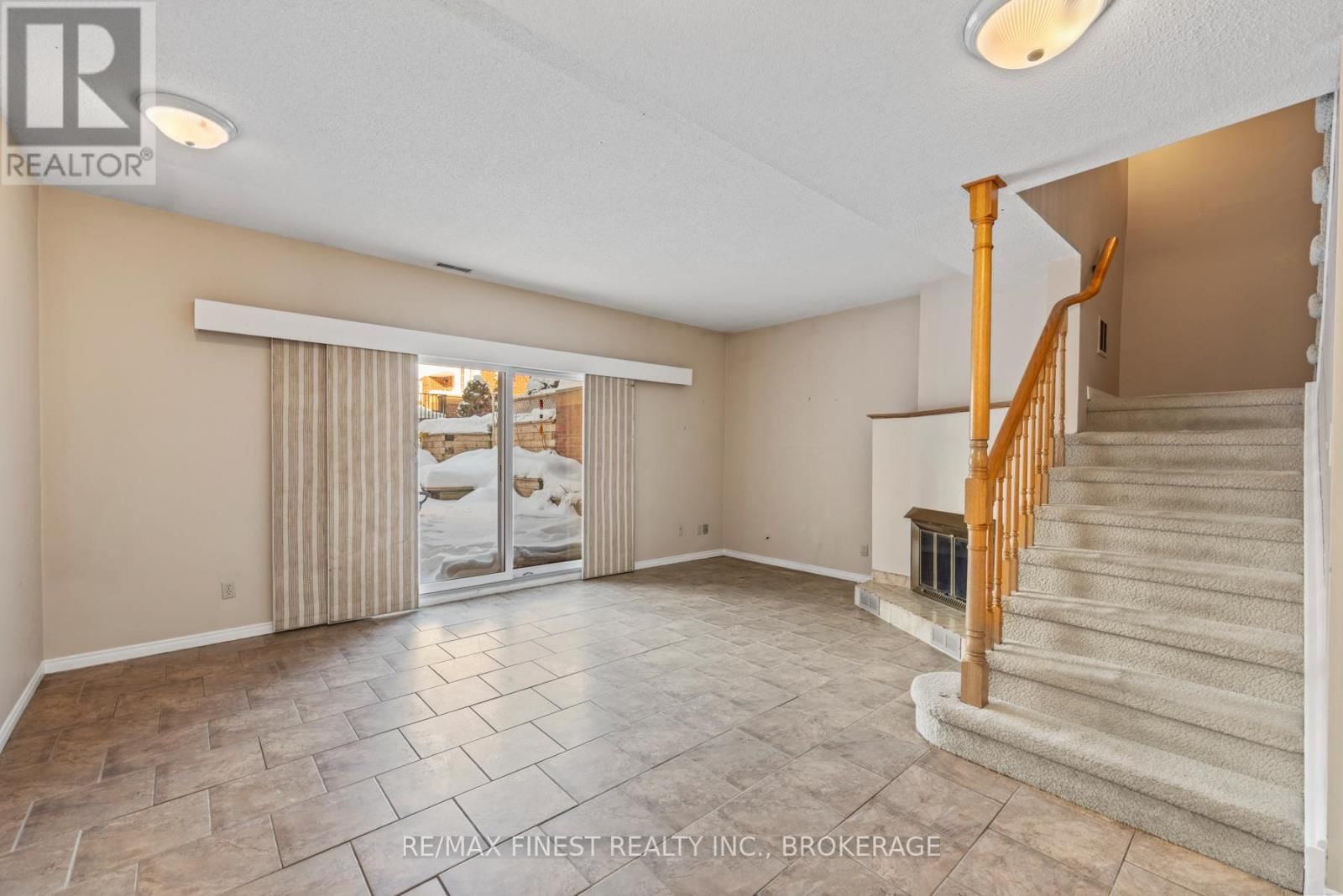 16 - 1 PLACE D'ARMES Image 29