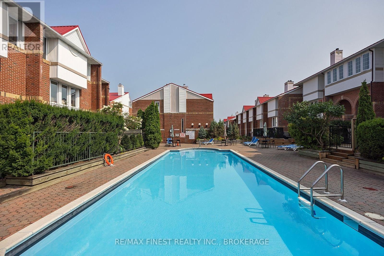 16 - 1 PLACE D'ARMES Image 39