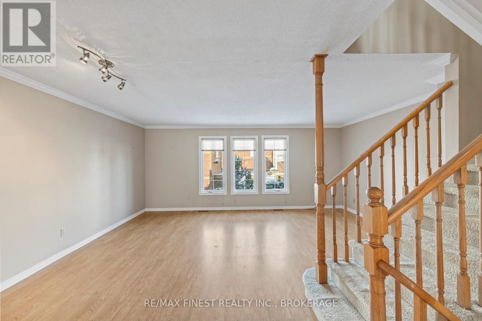 16 - 1 PLACE D'ARMES Image 8