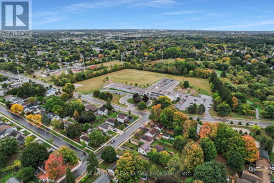 Image #1 of Commercial for Sale at Allen, London East , Ontario