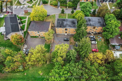 Image #1 of Commercial for Sale at Allen, London East , Ontario