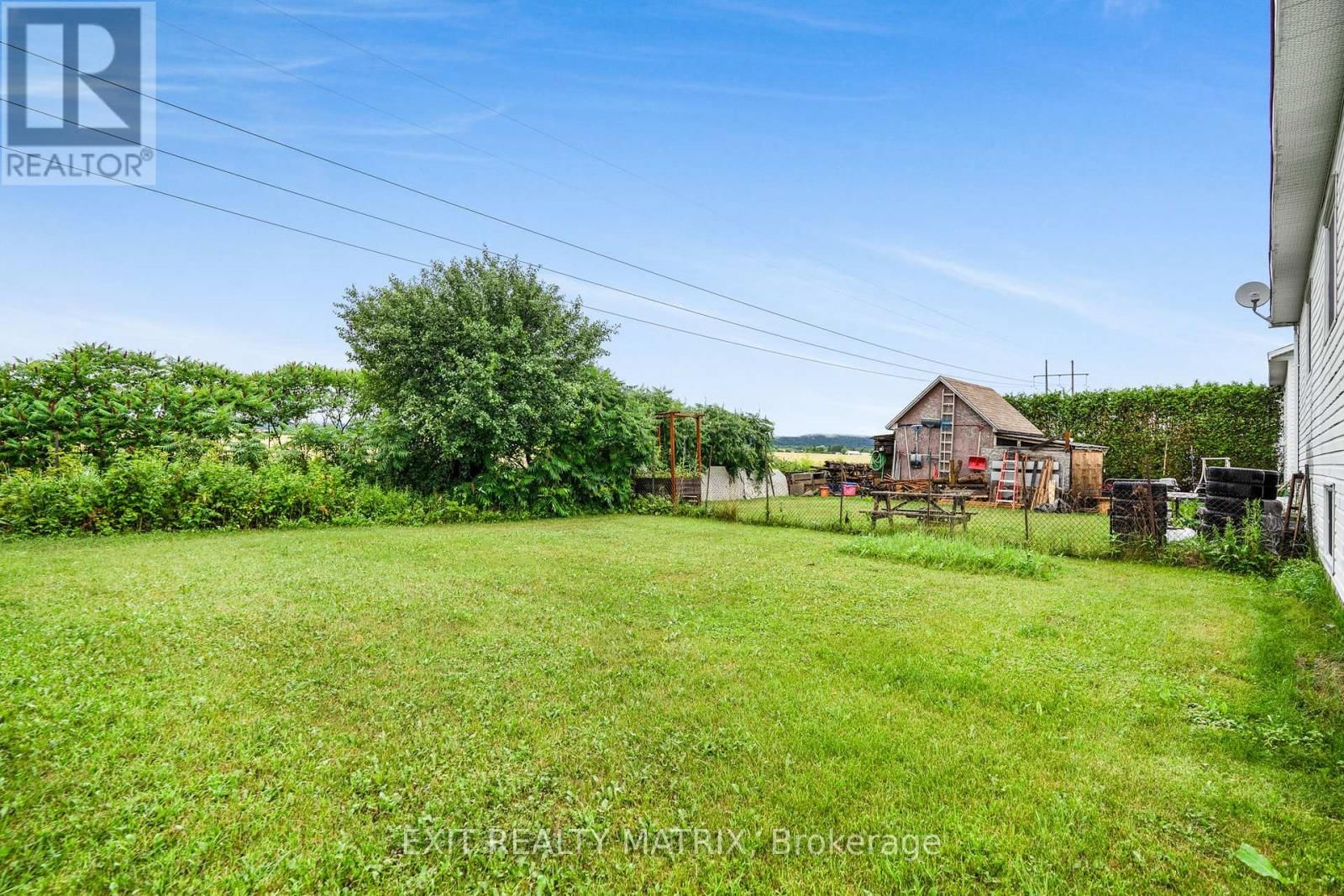 1013 JACYNTHE STREET Image 4