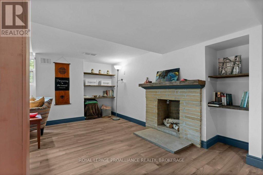 168 AVENUE ROAD Image 31