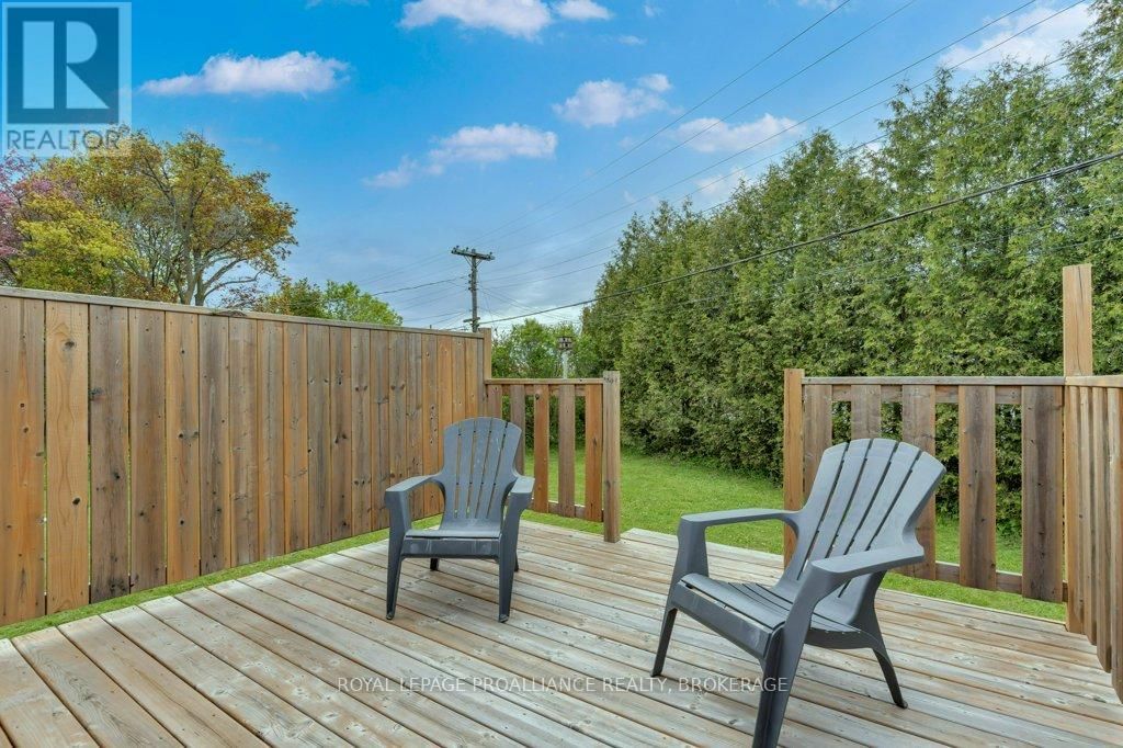 168 AVENUE ROAD Image 37