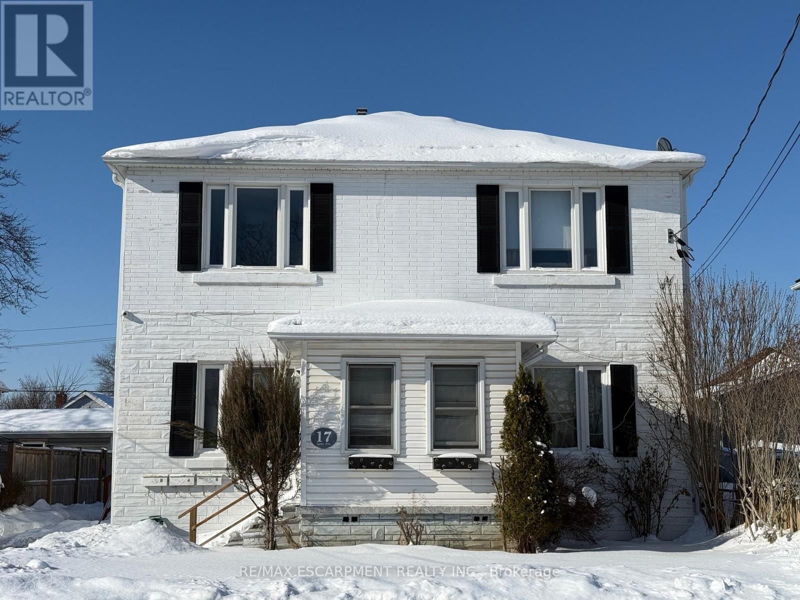 17 LYONS AVENUE Image 1