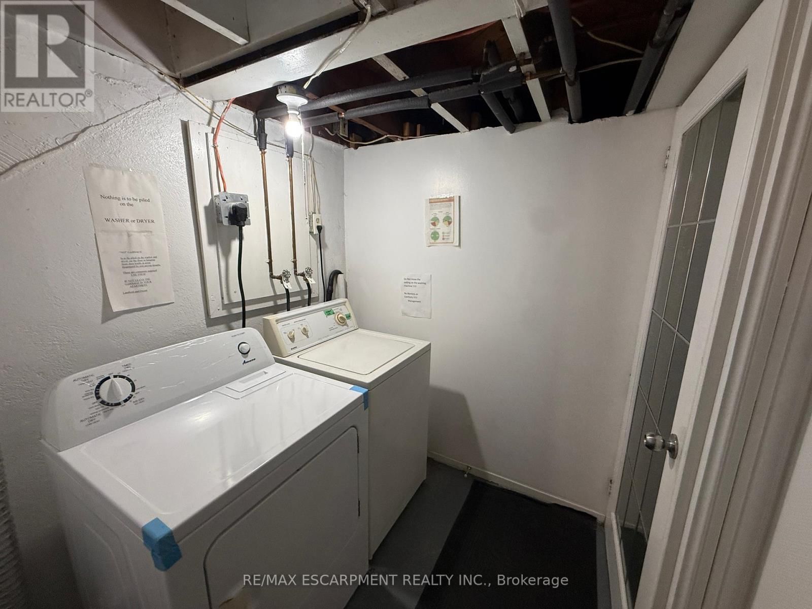 17 LYONS AVENUE Image 16