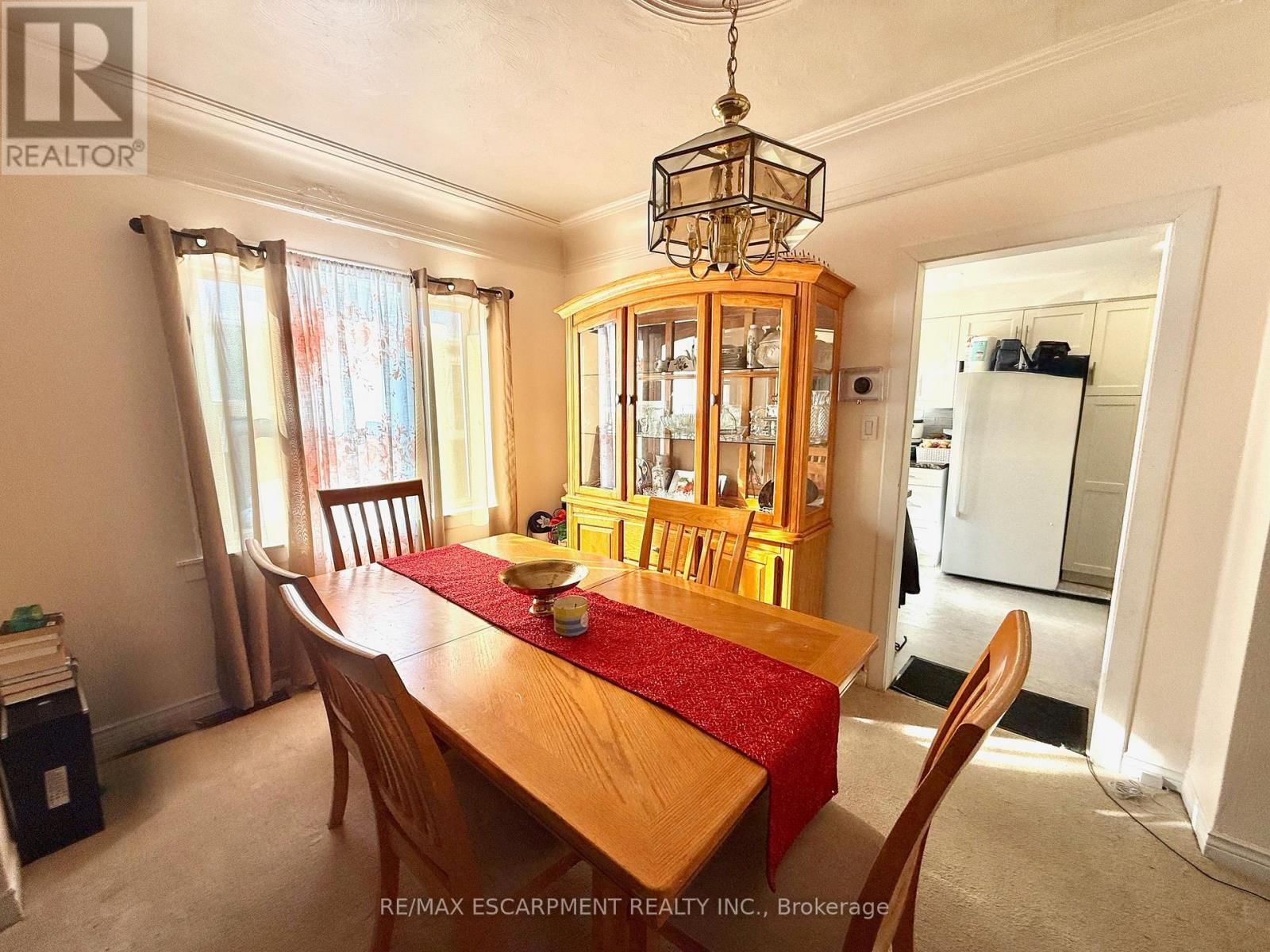 17 LYONS AVENUE Image 6