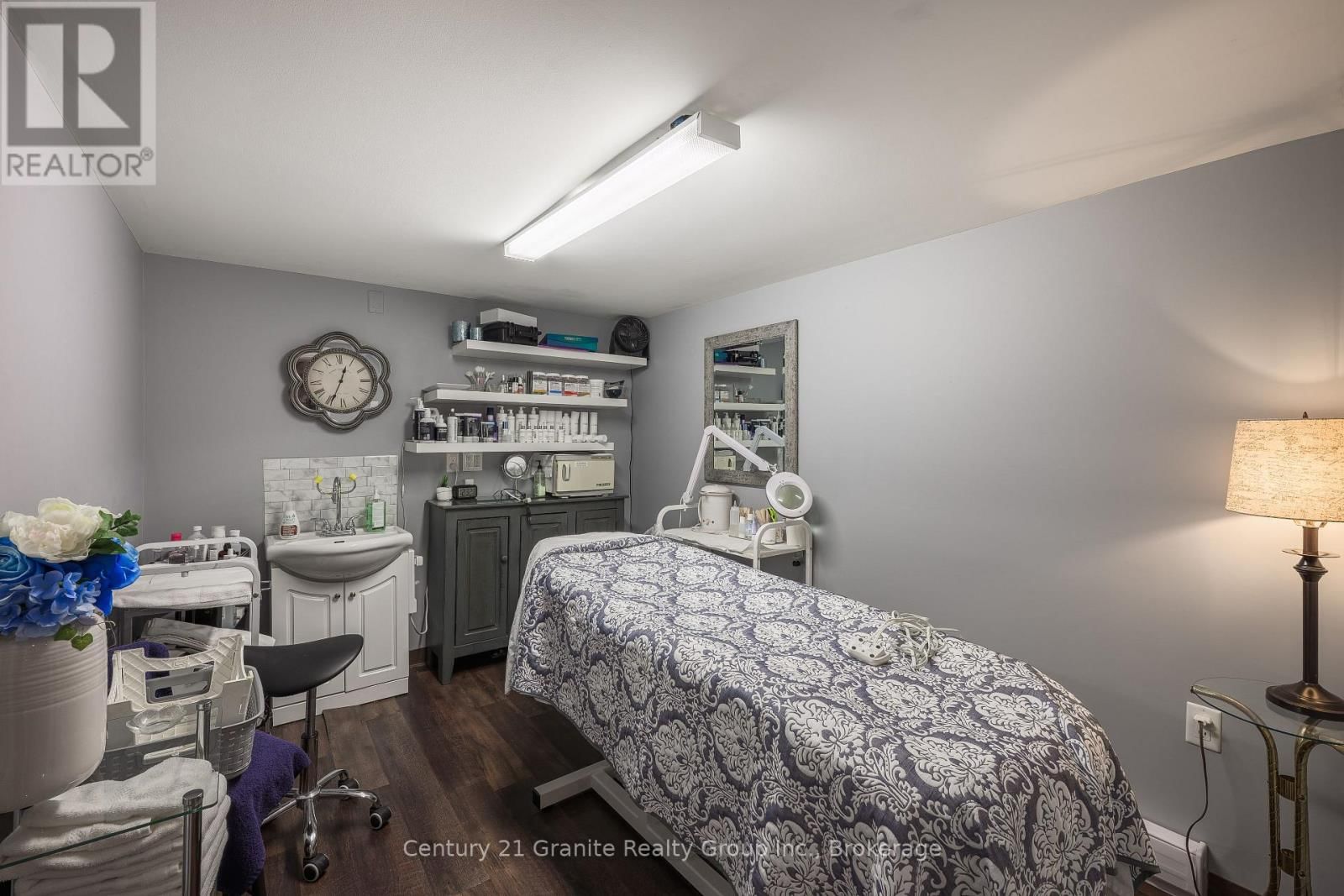 152 HIGHLAND STREET Image 11