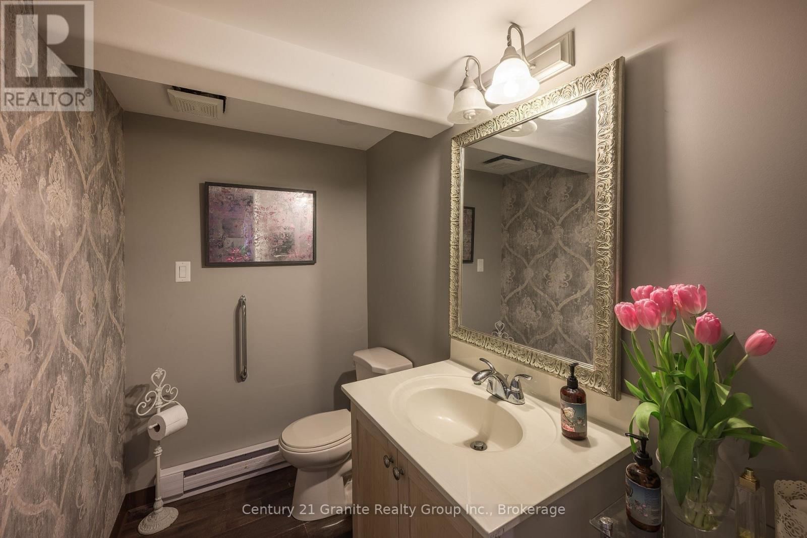 152 HIGHLAND STREET Image 15