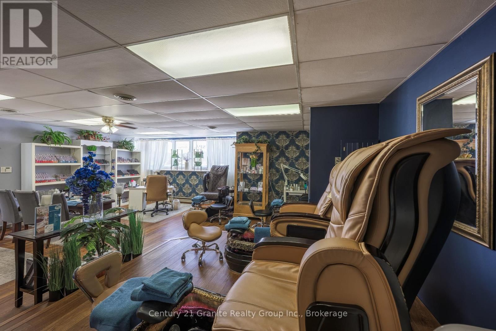 152 HIGHLAND STREET Image 18