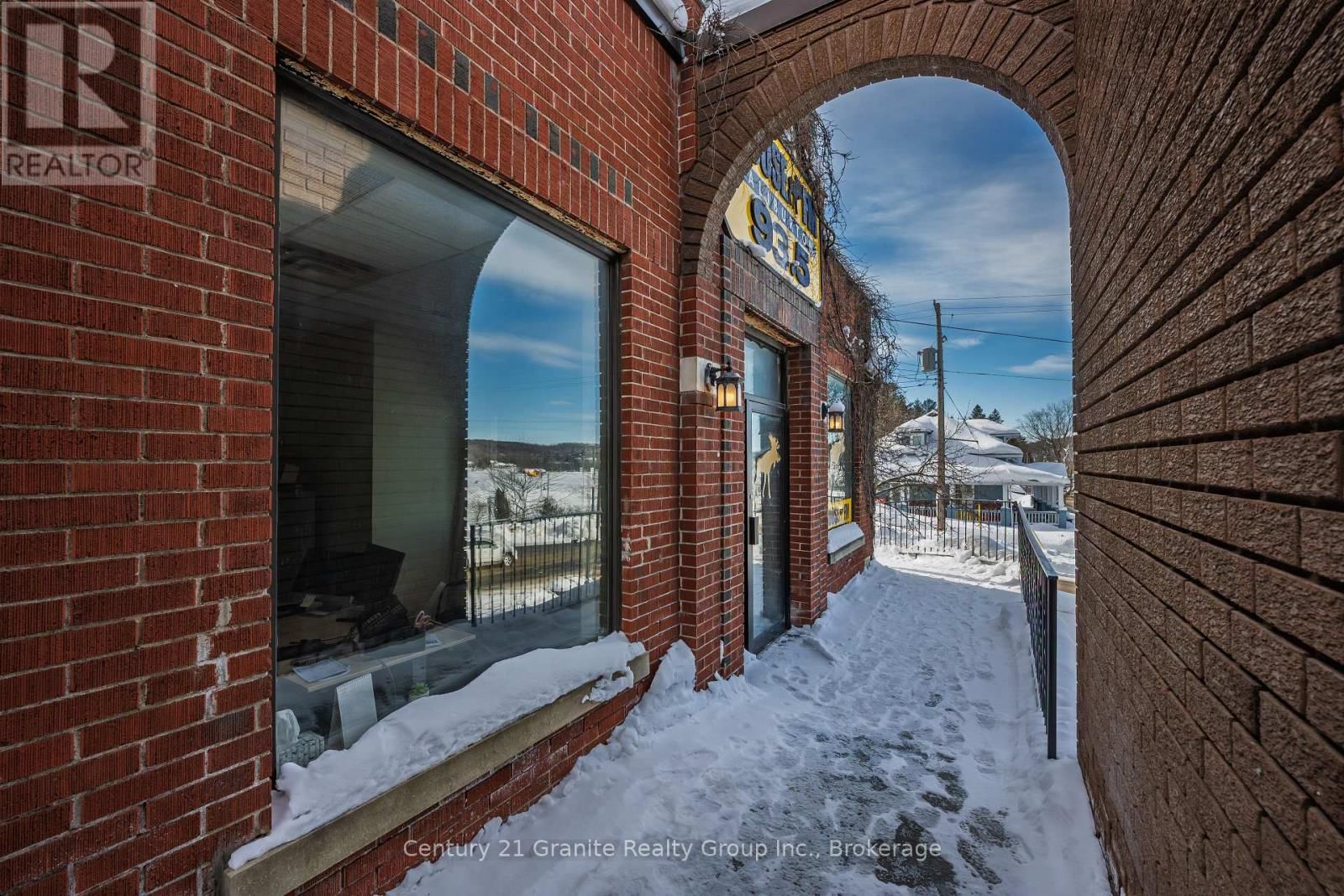 152 HIGHLAND STREET Image 26